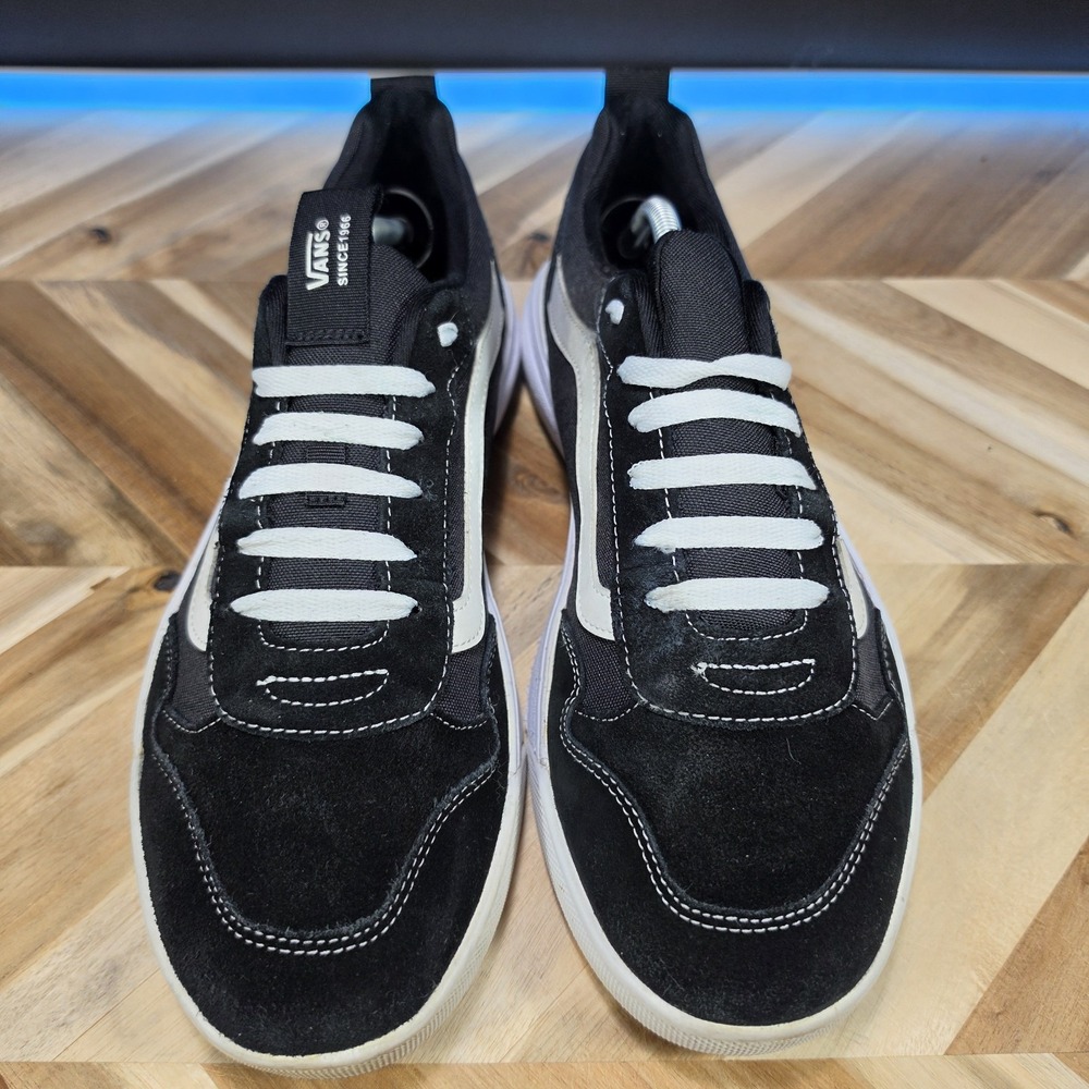 Vans Range EXP Mens Size 11.5 Black White Suede Lace Up Casual Skate Sneakers - Picture 3 of 13